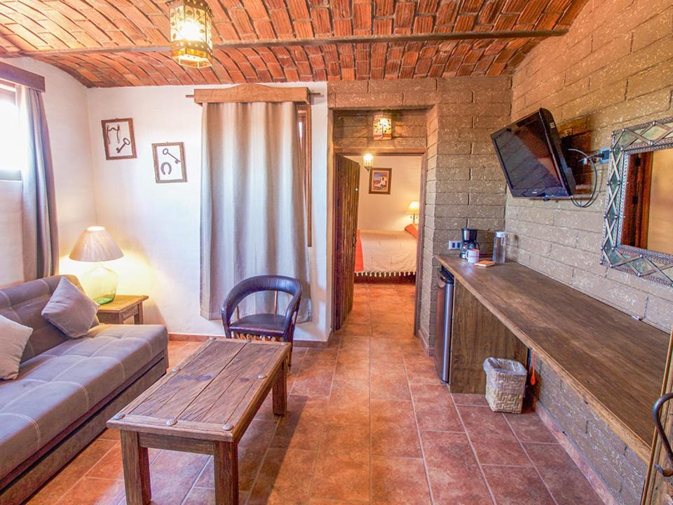 Hotel Mi Pueblito Тапальпа Экстерьер фото